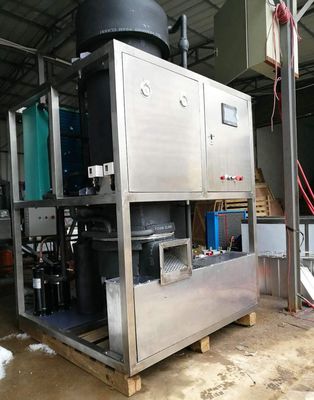 Máquina de gelo de refrigeração de 22mm ar de 2 toneladas, máquina de fatura de gelo automática