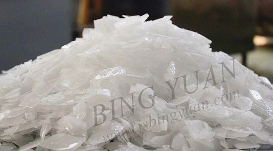 O CE da fabricação de China certificou o fabricante de gelo de alta qualidade do floco, máquina de gelo do floco, capacidade 15T diária