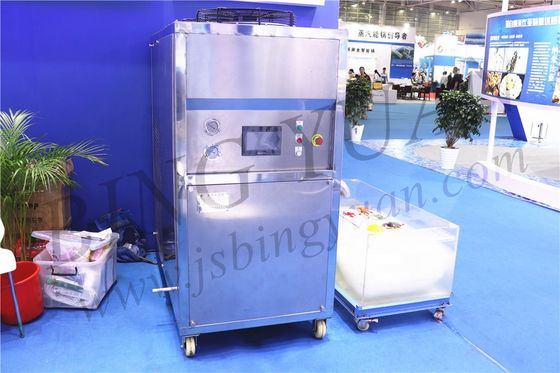 Máquina de aço inoxidável do fabricante de gelo da água 4.3KW 304