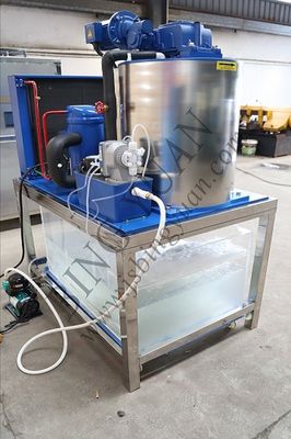 Refrigerar de ar 220V 1 Ton Flake Ice Maker Machine, máquina de fatura de gelo automática
